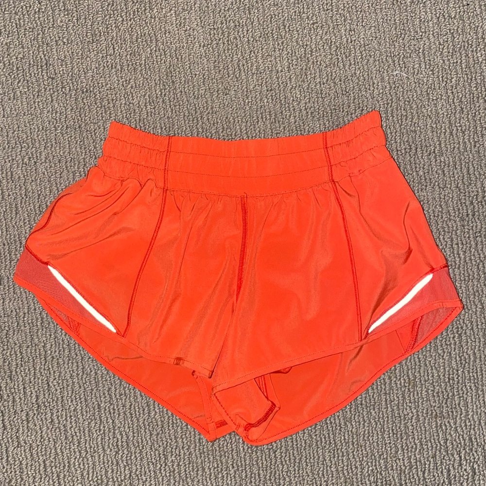 Lululemon short shorts